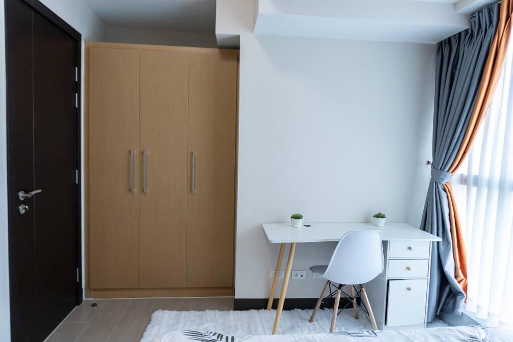 A2J Luxury 2Br Bgc Uptown Suite Near Uptown Mall Manila Exterior foto