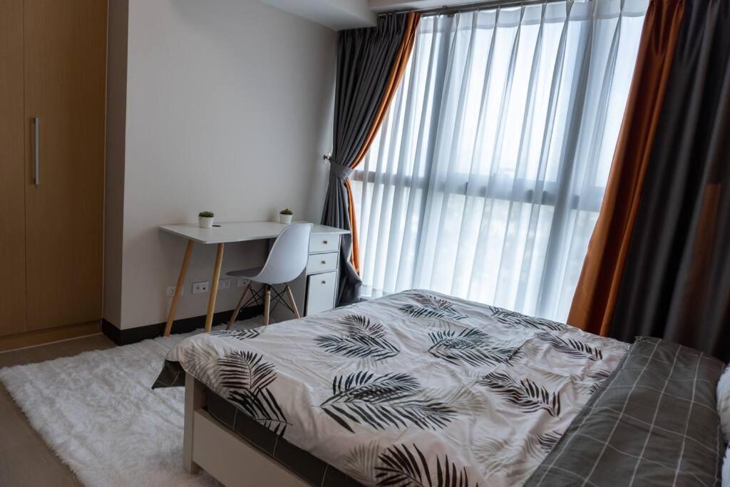A2J Luxury 2Br Bgc Uptown Suite Near Uptown Mall Manila Exterior foto